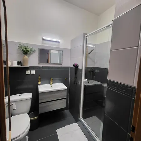 Nefrit Garni & Bar 3* Česká Kamenice
