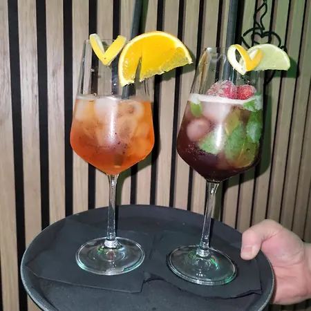 Nefrit Garni & Bar
