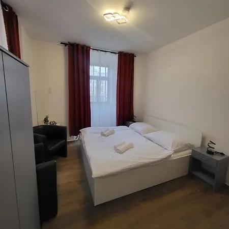 Nefrit Garni & Bar 3* Česká Kamenice